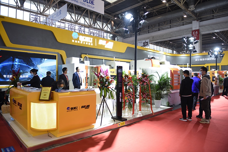 壹号娱乐 - NG大舞台,有梦你就来